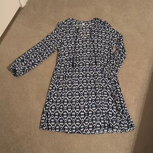 Old Navy V-Neck Ikat Navy and White Dress